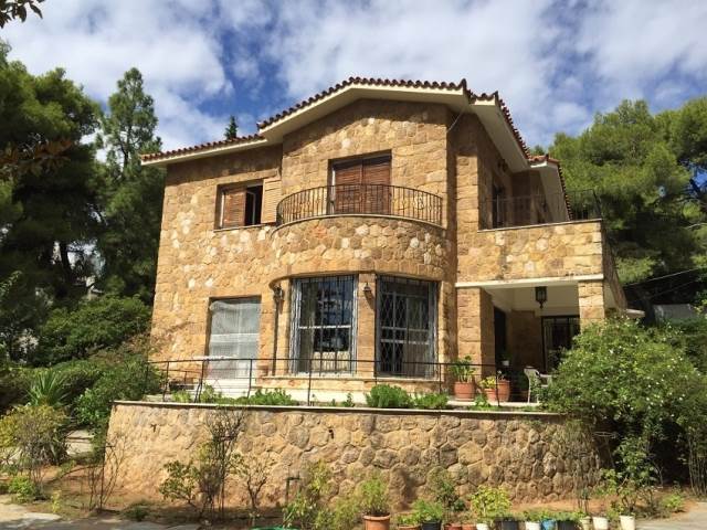 (For Sale) Residential Detached house || Athens North/Kifissia - 454 Sq.m, 3 Bedrooms, 5.000.000€ 
