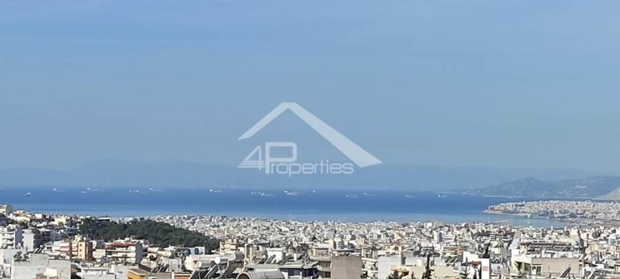 (Προς Πώληση) Κατοικία Μεζονέτα || Αθήνα Κέντρο/Βύρωνας - 135 τ.μ, 4 Υ/Δ, 450.000€ 